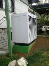 Zunanja enota toplotne črpalke Vaillant zrak/voda 